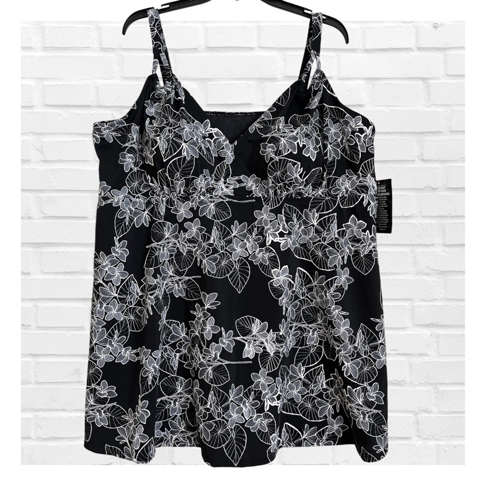 Swimsuits For All Sz 26 Black and White Floral Tankini Top Long Resort Wear